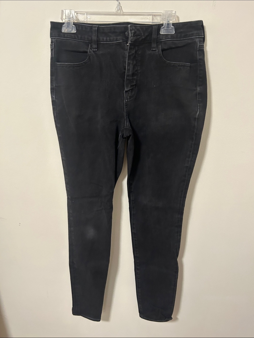 American Eagle Outfitters High-Rise Black Skinny Jeans